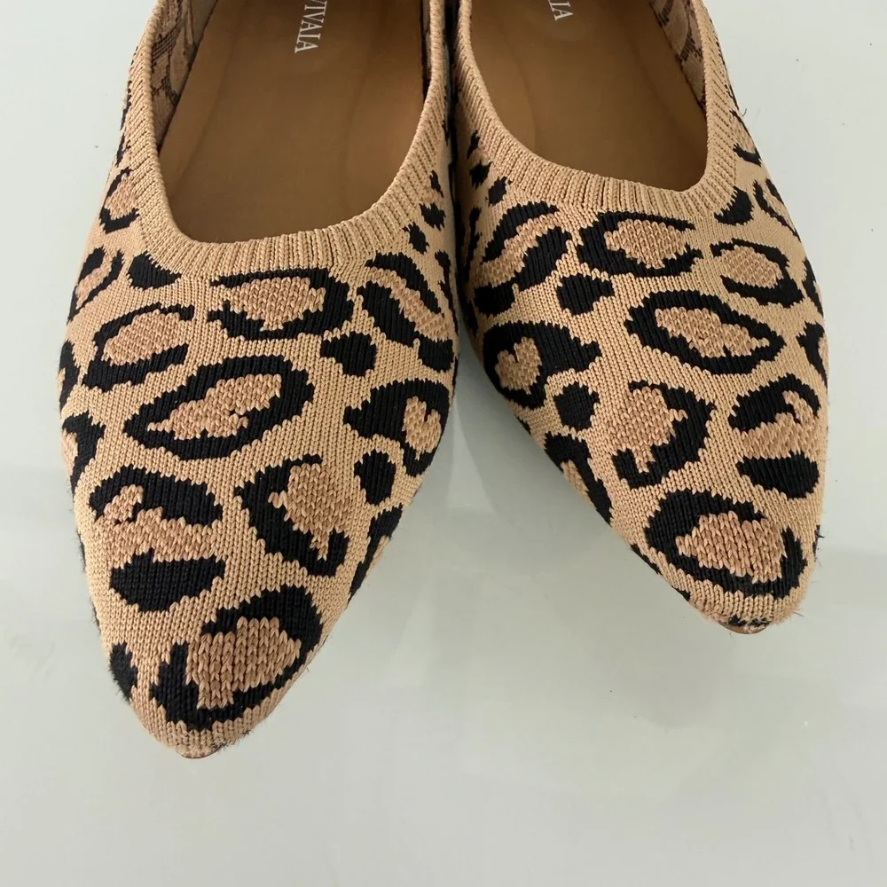Vivaia Aria Walker Womens Size 39.5 Leopard Print Pointed Toe Knit Ballet Flats